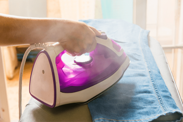 Top 5 Best Steam Irons in India - Review, Buying Guide, and Maintenance Tips 13 Safety Tips when using Steam Iron